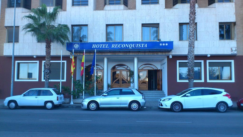 Hotel Reconquista Alzira Exterior foto